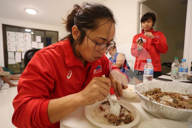 After winning silver medal and millions in incentives, Hidilyn Diaz rewards self with adobo meal