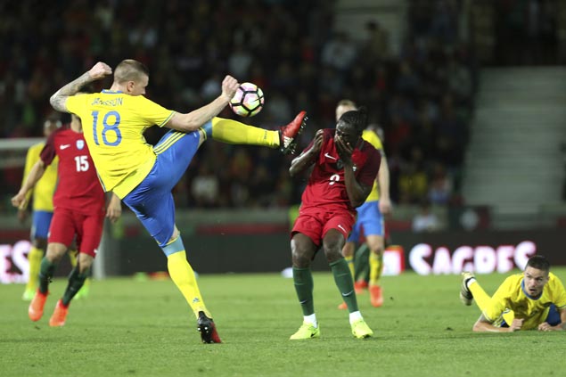 Sweden fights back to beat Portugal and spoil Cristiano Ronaldo homecoming party
