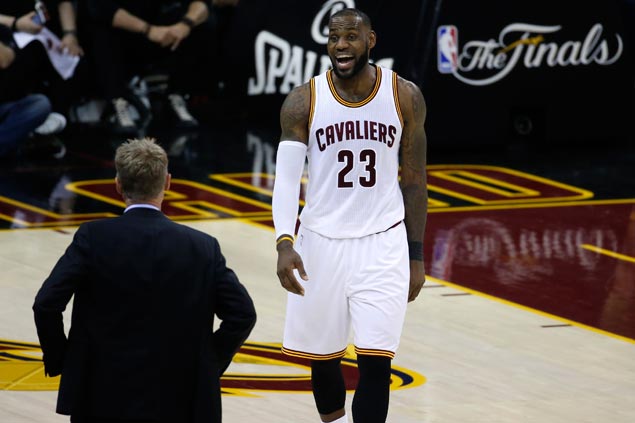 Cavs' best effort not good enough to beat the Warriors Cavs' best effort not good enough to beat the Warriors