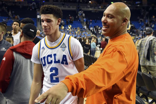 Lonzo Ball looking more and more a perfect fit for Lakers, his dad's notoriety notwithstanding