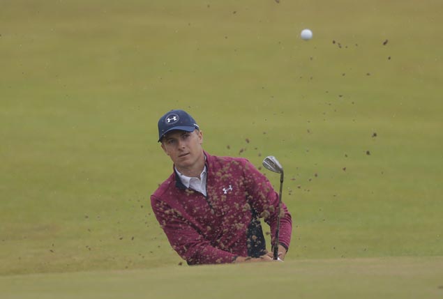 Twin-digits off pace, Spieth approaching weekend play at Quail Hollow like he has nothing to lose