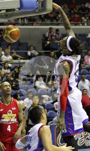Renaldo Balkman, who had a short stint in the Philippines, comes up huge for Puerto Rico in the Fiba Americas. Photo by Jerome Ascano   