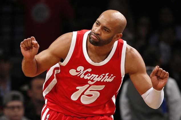 Memphis sign NBA vet Vince Carter