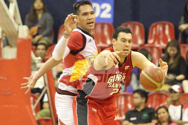 Pint-sized LA Tenorio steals show from giants as Ginebra turns back San Miguel Beer