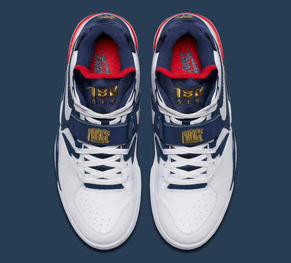 Nike celebrates legendary Dream Team with rerelease of Barkley's shoes