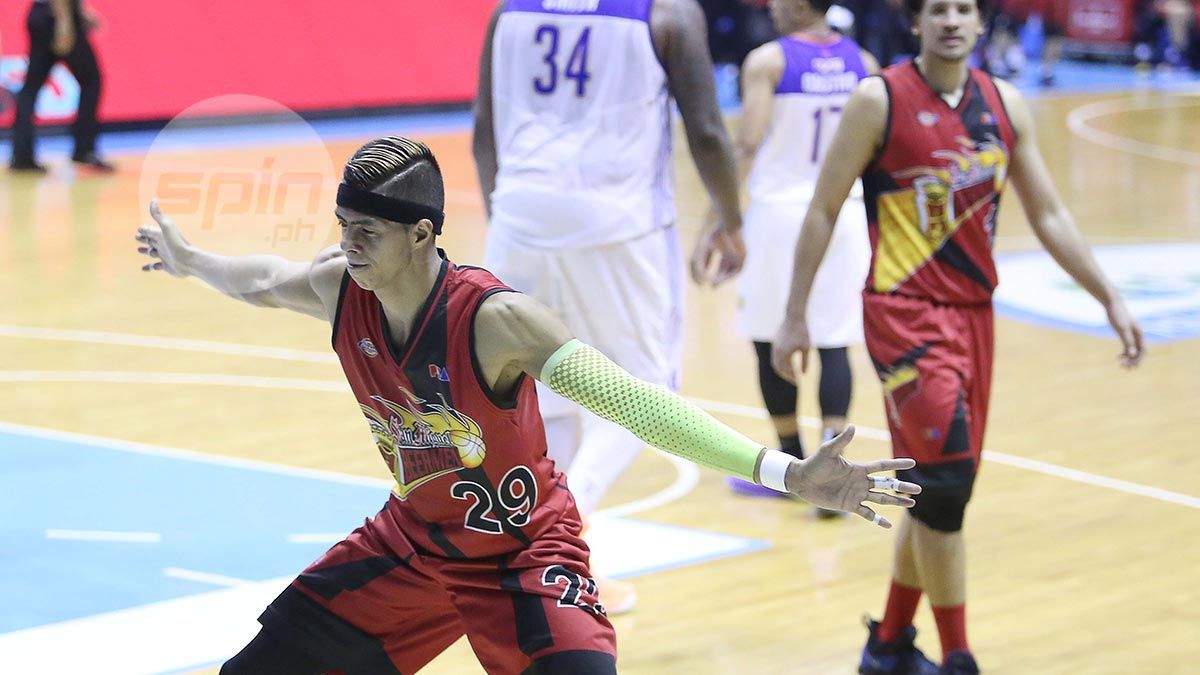 Santos Won't Mind If Abueva Stays Out Of SMB-Alaska Semis Battle