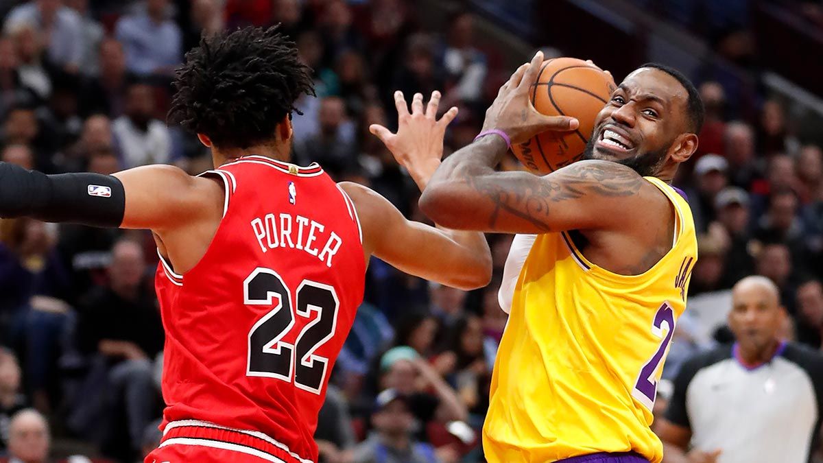 Lebron James Posts Triple Double As Lakers Rally Past Bulls