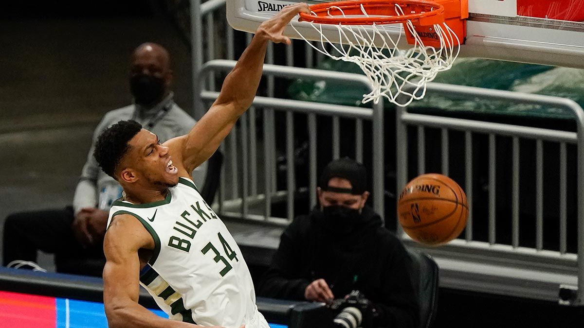 Bucks Snap 5-game Skid With Victory Over Thunder