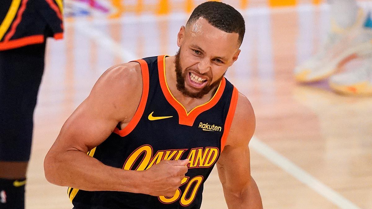 Stephen Curry lands second $200M contract of career with Warriors