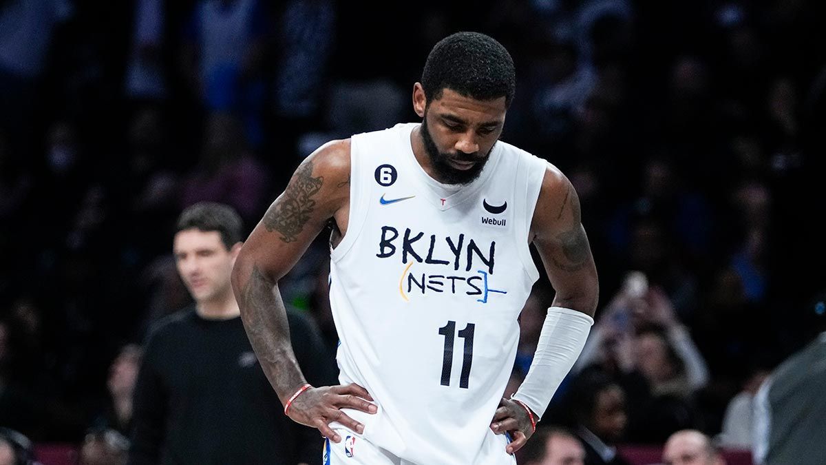 Kyrie Irving Asks the Nets to Trade Him - The New York Times