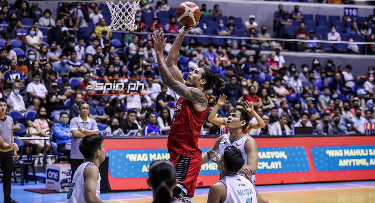 Ginebra survives all-Filipino TNT to clinch playoff berth