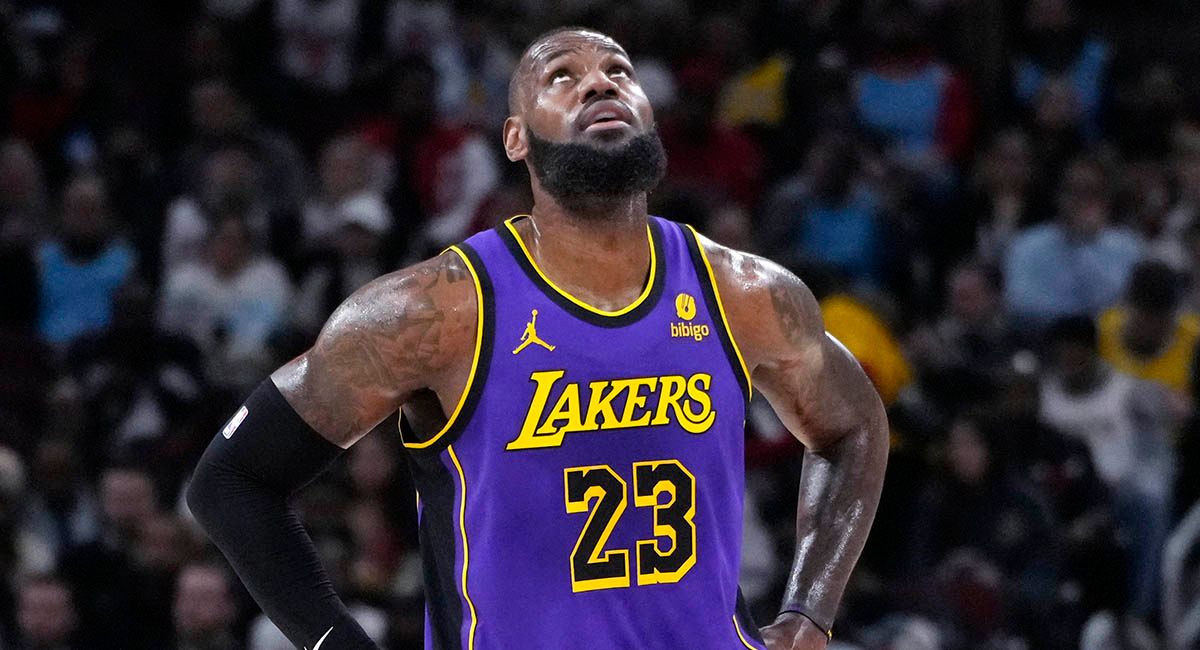 DeRozan, Bulls send Lakers reeling to fourth loss in five games