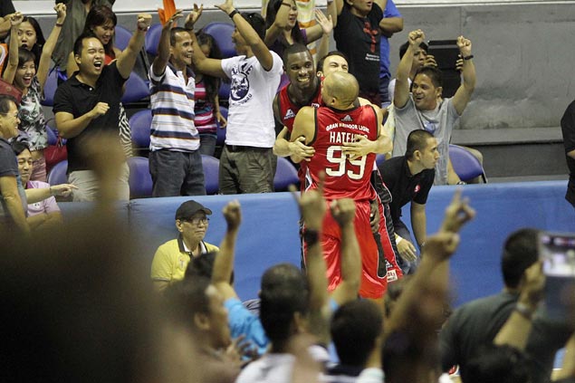 VIDEO: Reduced into a cheerleader, injured Caguioa says it's not easy to be a fan