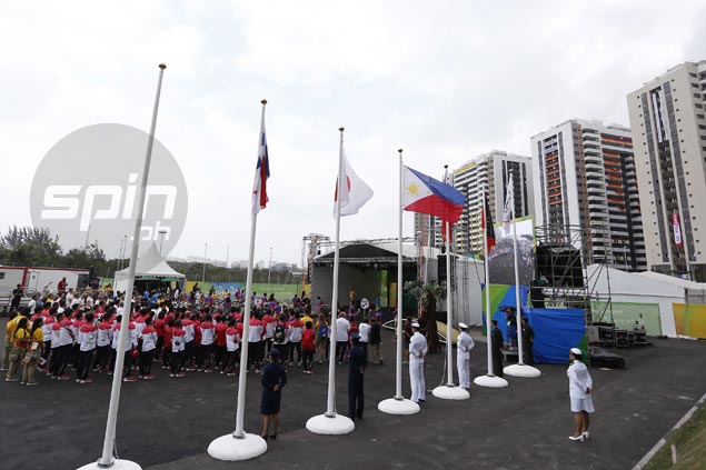 Philippine flag raised at Athletes Village in Rio de Janeiro