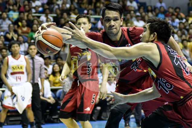 June Mar Fajardo on role in tall South team: 'Sana ako ang point guard nila'