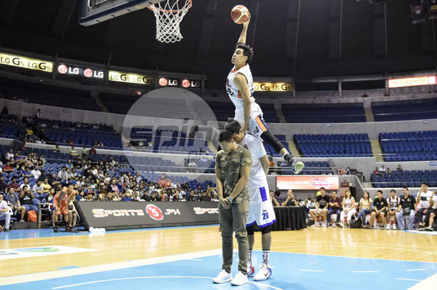 Rey Guevarra admits changing dunks routine in face of threat from Chris Newsome