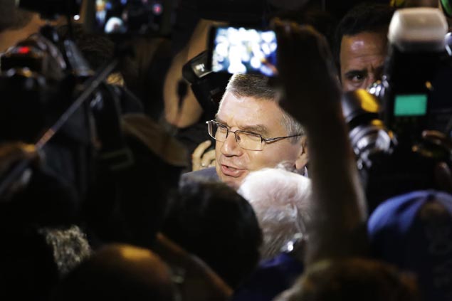 IOC approves entry for 271 Russian athletes less than a day away from Rio Olympics opener