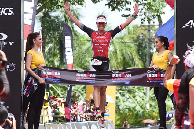 Swiss star Caroline Steffen makes it five straight wins in Iroman 70.3 Cebu