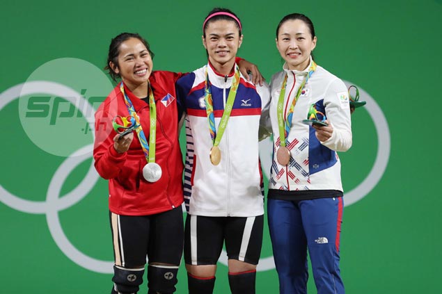 Thanks to new incentives law, Hidilyn Diaz set to get P5M for silver medal. That's just for starters