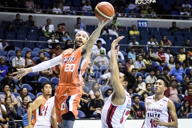 Meralco coasts to win as injury-plagued Blackwater left to play without import