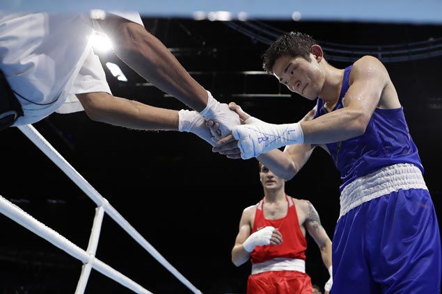 Boxing referees, judges dropped from Olympics after review of bouts but fight results stand