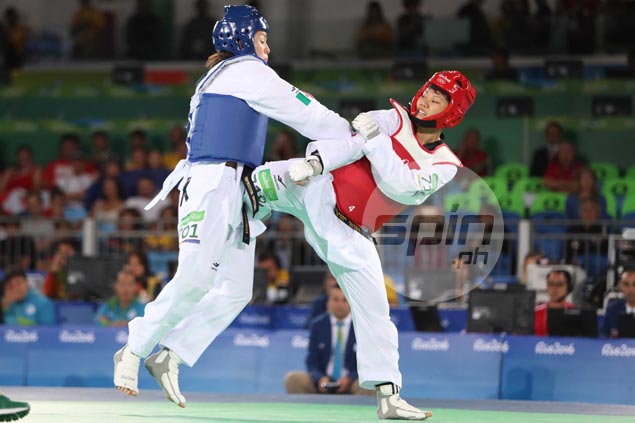 Gold hopes dashed but bid for bronze still alive for Alora after falling to top-seed Mexican foe