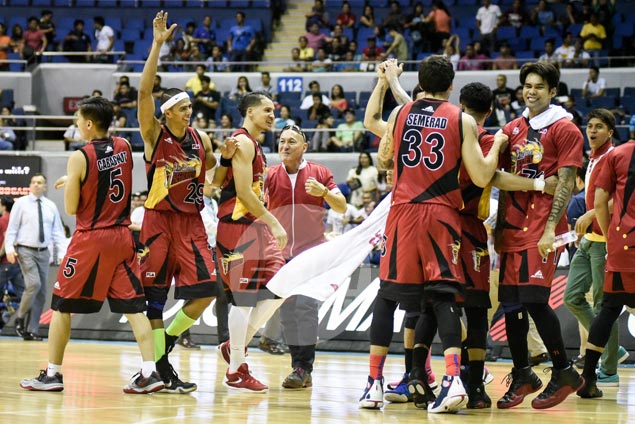 Fajardo puts in import-worthy numbers as Reid-less SMB asserts mastery of Alaska