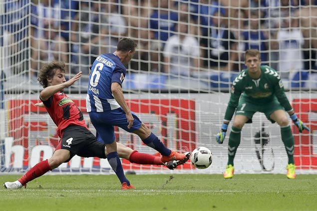 Hertha Berlin scores dramatic victory over promoted Freiburg in Bundesliga