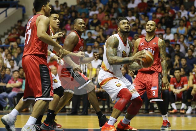 Eugene Phelps praises Ginebra defense, trusts Phoenix coaches to get offense firing again