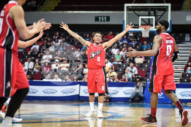 Alaska leaves nothing to chance, dumps NLEX to clinch quarterfinal berth