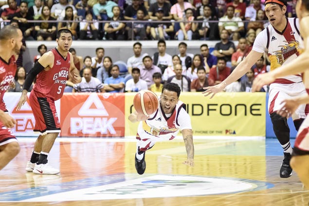 Chris Ross not using hurting knee as excuse in semis fight against in-form Ginebra backcourt