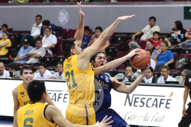 Altamirano rues lack of scoring support as NU Bulldogs waste Alejandro's career game