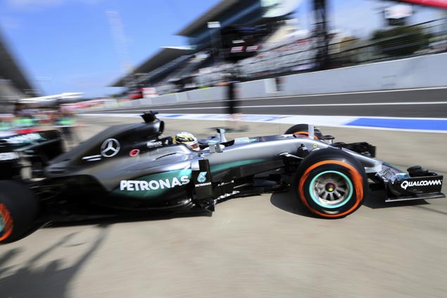 Lewis Hamilton hopes to spark fading title hopes in Japan GP after Malaysia letdown