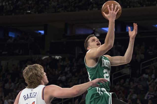 RJ Hunter shows way as Celtics down Knicks for fourth straight win in preseason