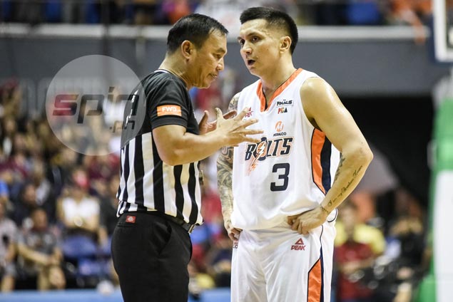 Jimmy Alapag believes Sol Mercado traveled, but refuses to dwell on crucial non-call