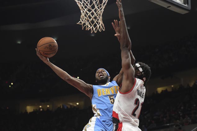 Chandler, Barton power Nuggets to victory over Trail Blazers as Lillard struggles