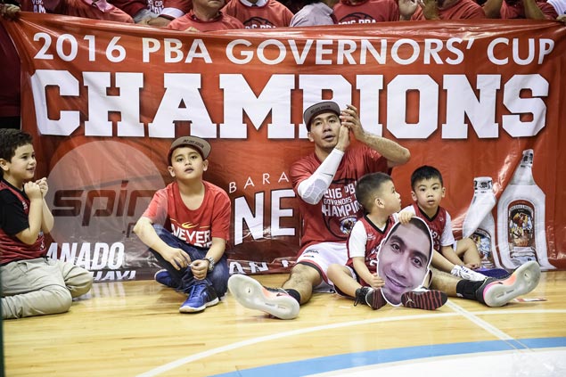 LOOK: LA Tenorio celebrates championship with two kids; third one is on the way