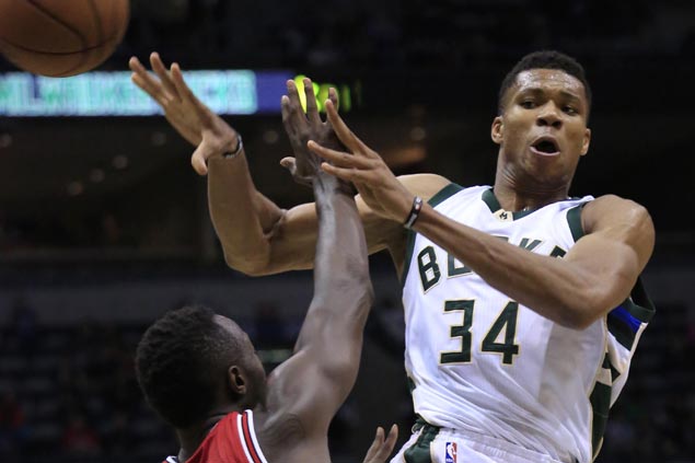 After thriving in shift to point guard, Antetokounmpo ready to be full-time Bucks playmaker