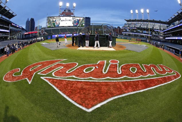 Indians try to bring Cleveland long-awaited home party
