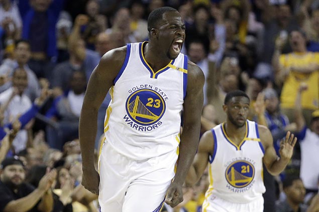 Draymond Green throws jab at Cleveland with tweet after Indians blow 3-1 World Series lead
