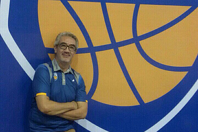 Commissioner of Vietnam pro league is former Letran Knights star Tonichi Pujante