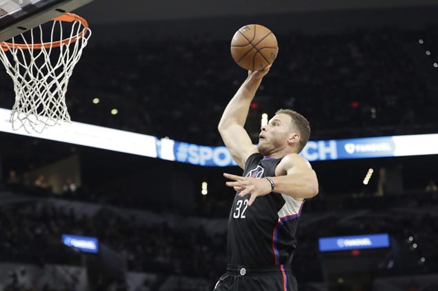 Clippers' Blake Griffin grounded for three to six weeks due to minor surgery on injured knee