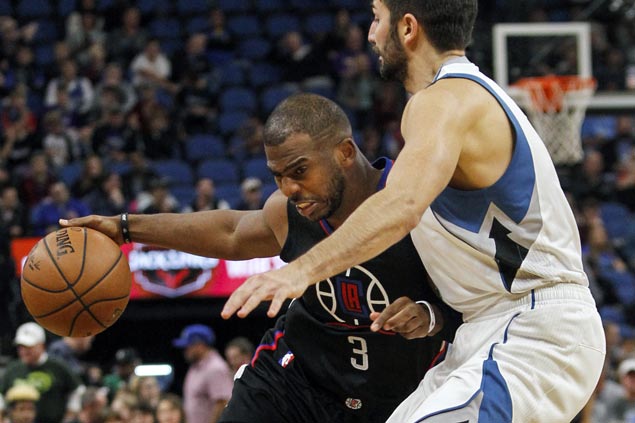 League-leading Clippers down Timberwolves to stay unbeaten on the road