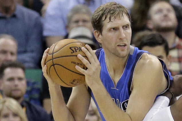 Slide continues but Mavericks not rushing Dirk Nowitzki's return to action