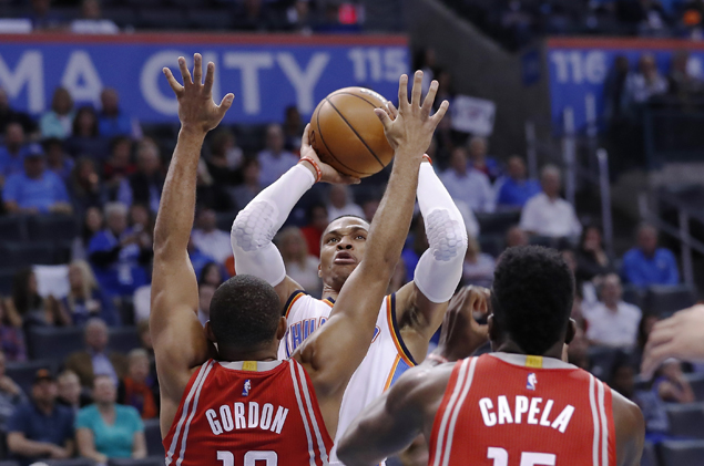 Westbrook caps OKC rally as Thunder squeaks past Rockets to snap four-game slump