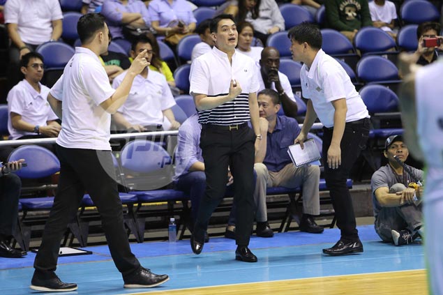 Franz Pumaren not abandoning Adamson after being named GlobalPort coach