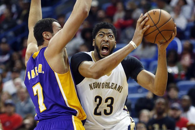 Anthony Davis explodes for 41 points as Pelicans manhandle Lakers to snap two-game skid