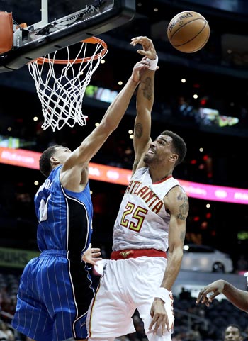 Magic end three-game slide with victory over Hawks