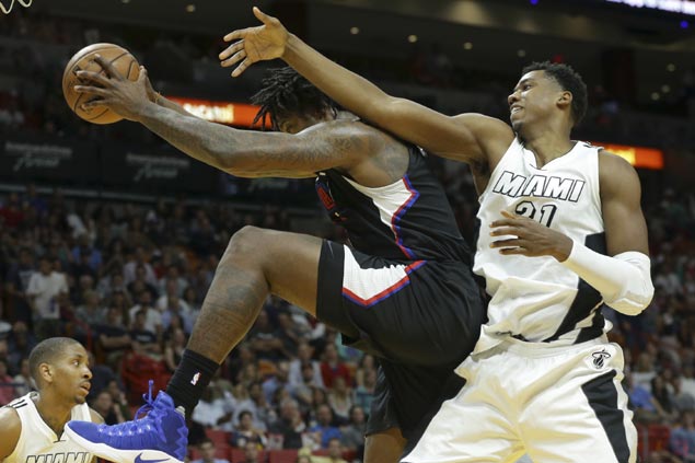 DeAndre Jordan rescues Clippers from late-game collapse against Heat for fourth straight win