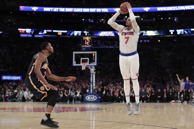 Carmelo Anthony catches fire from deep in second half to lead Knicks' comeback over Pacers